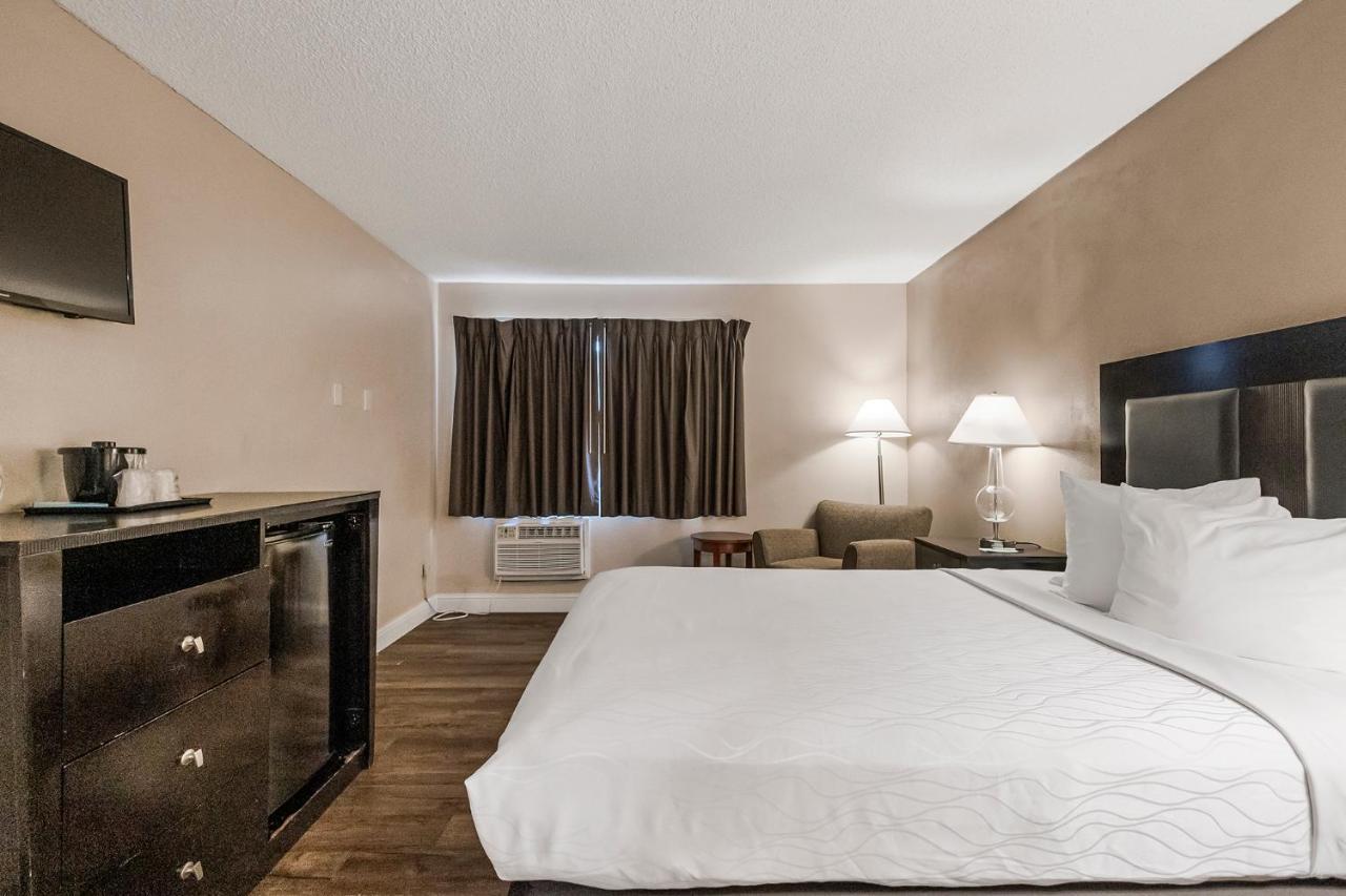 Sutter Inn Yuba City Eksteriør billede